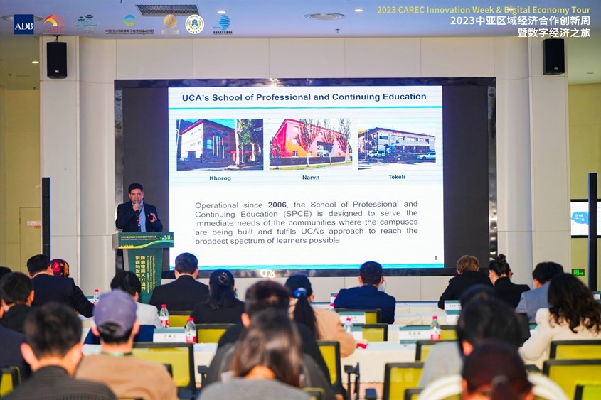 Farrukhsho Fraidonov delivering a presentation on SPCE at the CAREC event in Hangzhou, China.